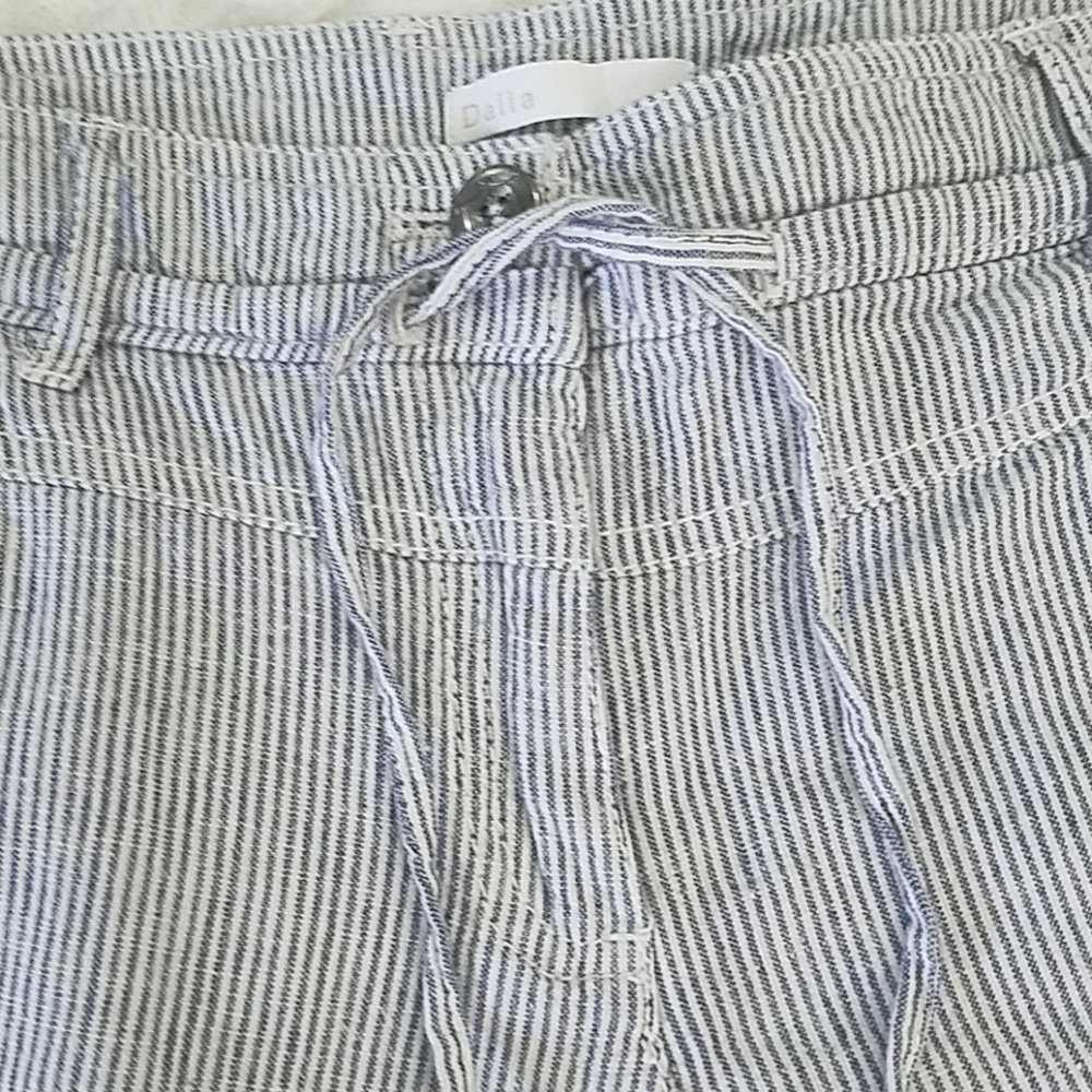 Pants bundle - Picture 3 of 8